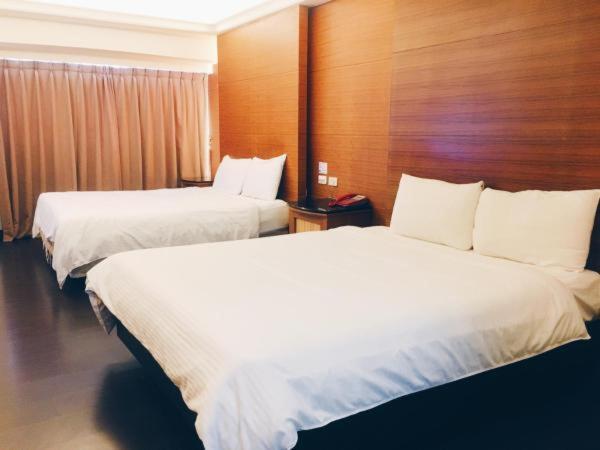 Hua Tai Hotel Hsinchu City Exterior photo